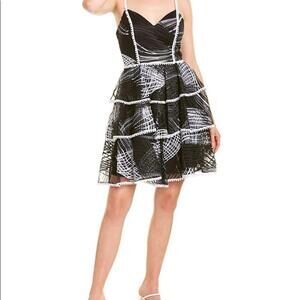Love by Theia NWT Tiered Cocktail Dress in black and white Tulle - Sz 0